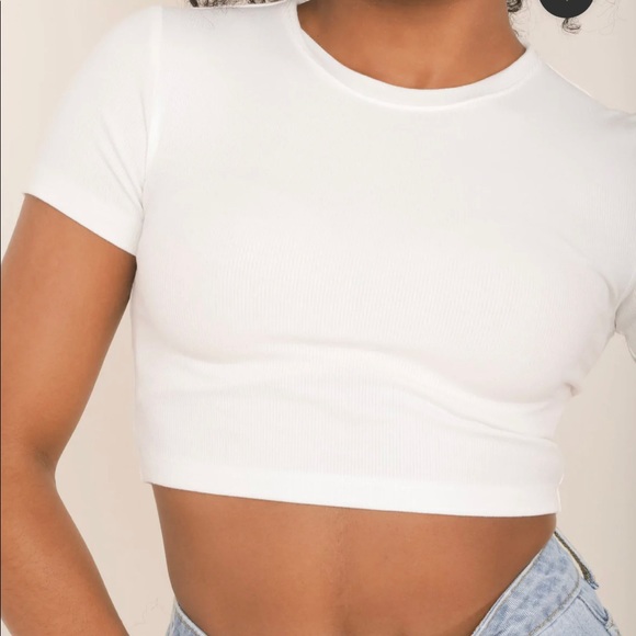 Basic Ridded Solid Crop top - Picture 3 of 5